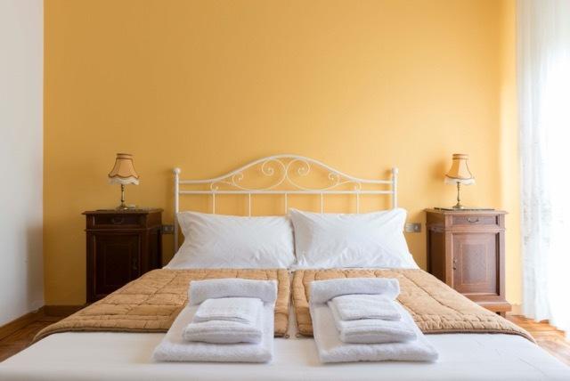 Rooms Villa Bergamo Airport Scanzorosciate Room photo